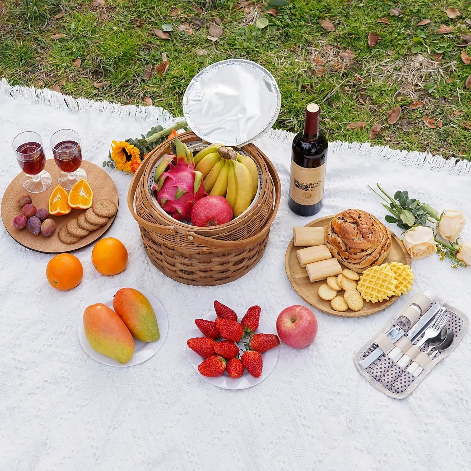 Small Picnic Baskets with Insulated Cooler, Picnic Basket Hamper for 2, Woodchip Wicker Basket,