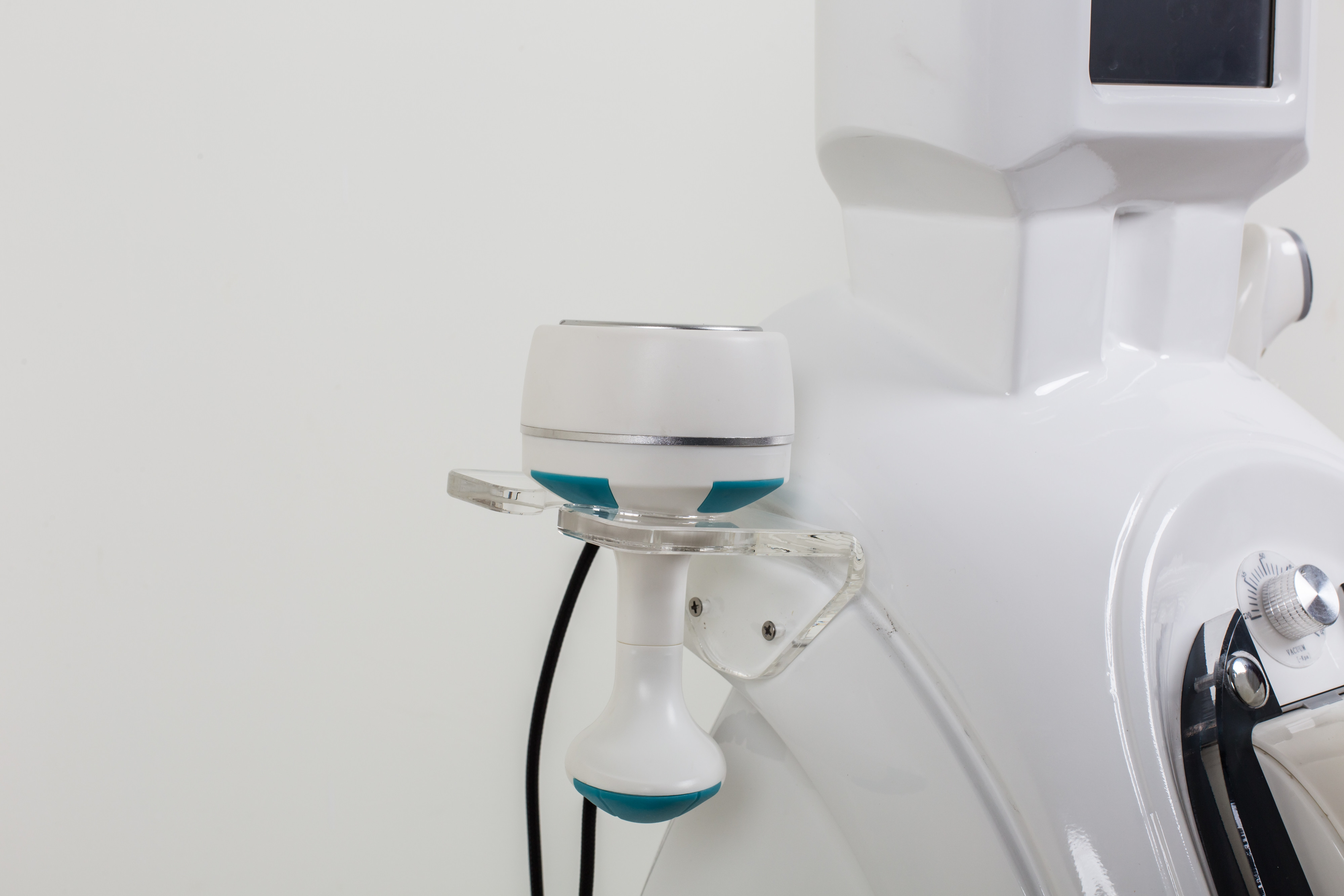 30W Cavitation Radio Frequency Body Contouring Machine