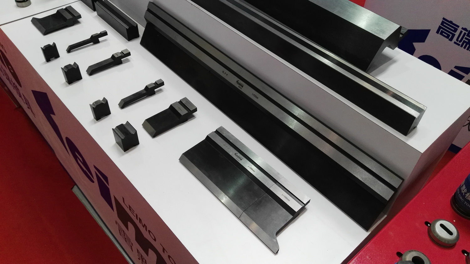 American press brake tooling 31'' bending 0.1'' thickness stainless steel
