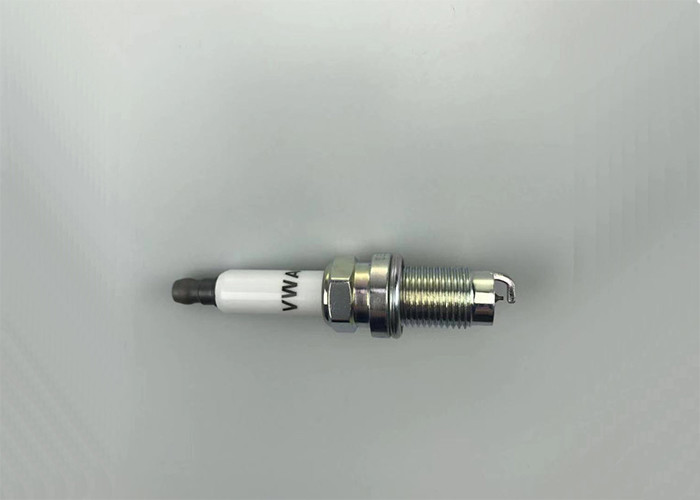 03C905601 03C905601B Platinum Spark Plugs For Audi A1 A3 VW Golf Jetta Tiguan Seat Skoda