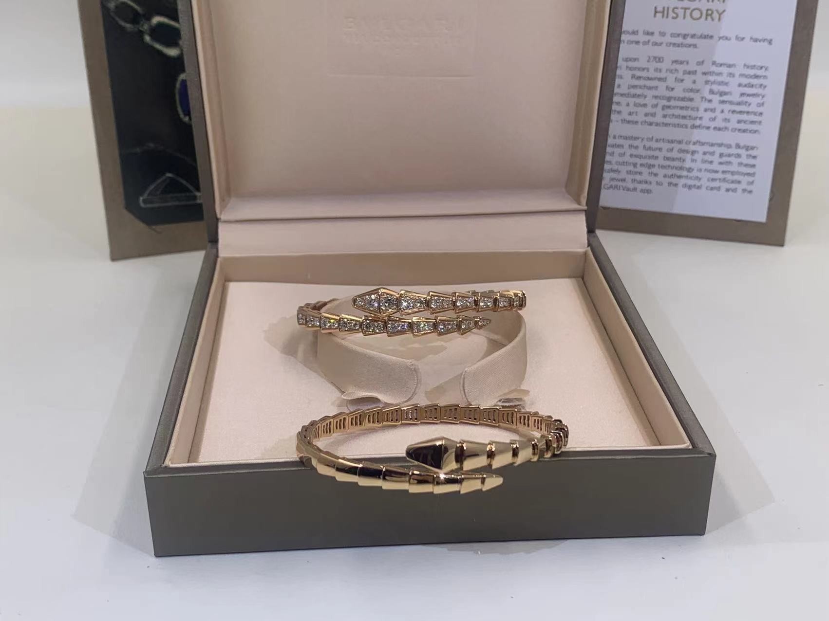 i Serpenti Viper Bracelet Serpenti Viper 18 Kt Yellow Gold Bracelet