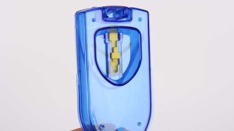 28 compartment column shape plastic pill storage box with pill crush box, Conventional eco-friendly 4 grids plastic trav