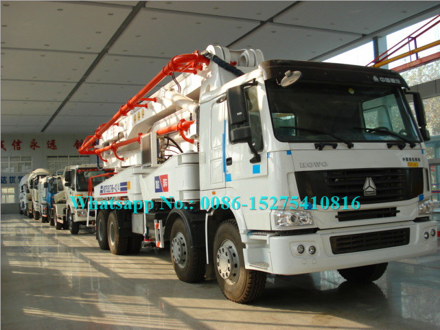 White Concrete Construction Equipment Zoomlion Concrete Pump RZ Folding System: