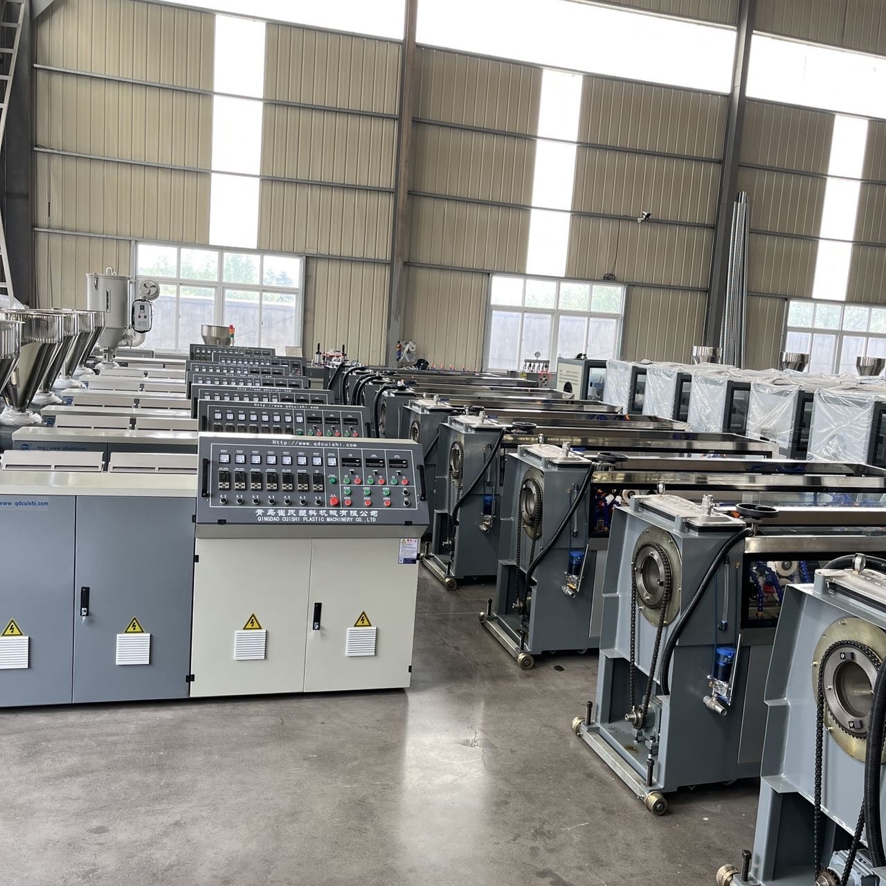 High Speed Single Screw Extruder Machine PE PPH PPR Pipe Production Line SGS