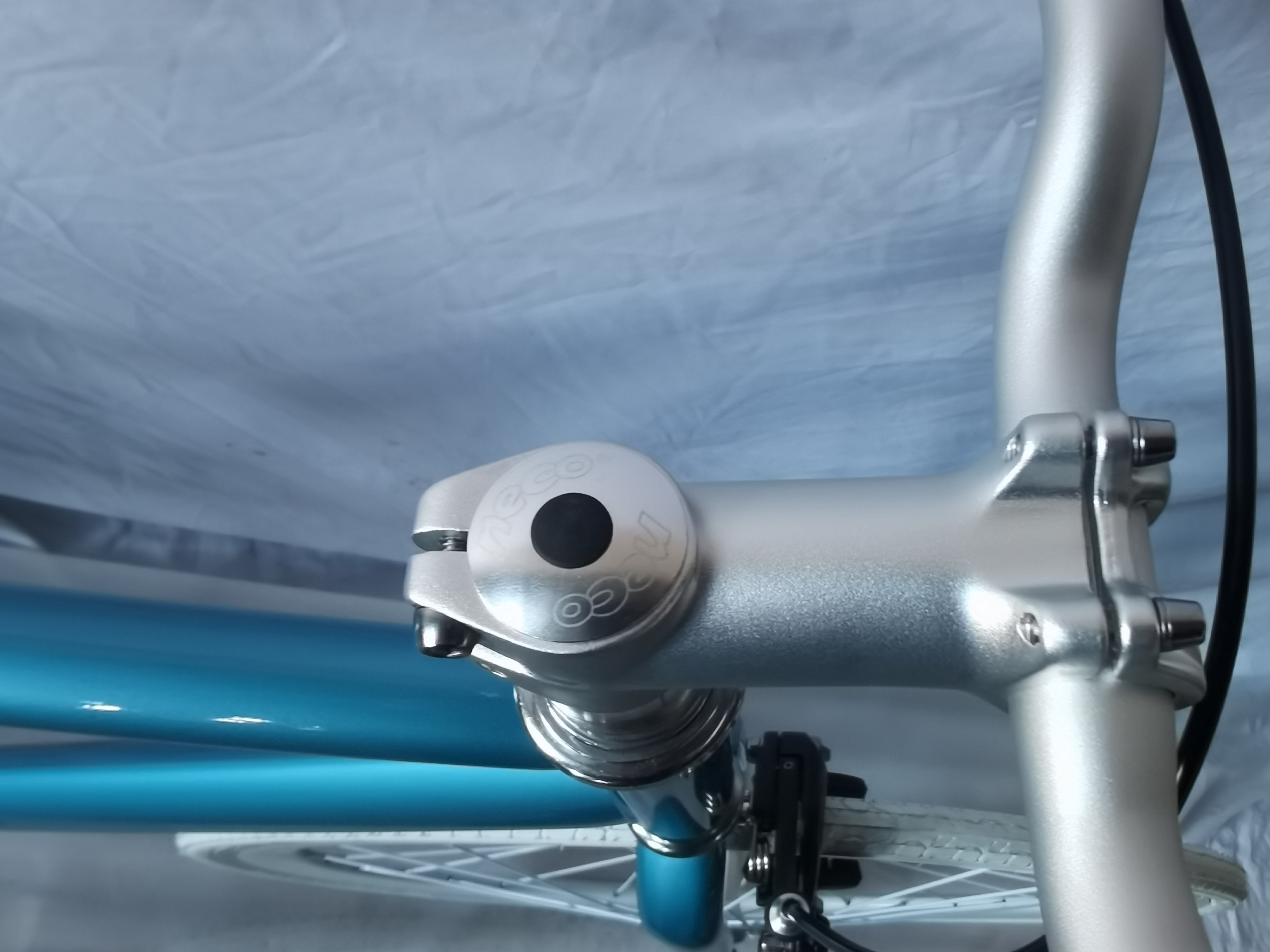 Fixed Gear Track Bicycle With 85% SKD Assembly And 1/2*1/8*44T*170L Crankset