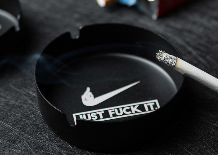 Creative Daily Household Products Round Stainless Steel Cigar Ashtray