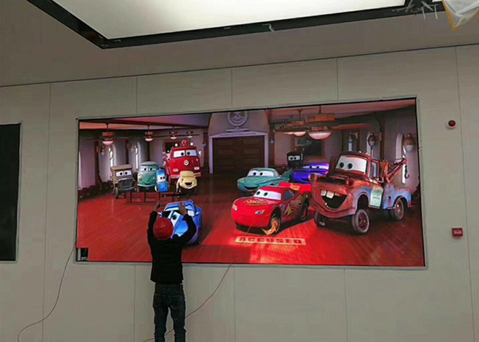 Square Indoor Full Color Outdoor Advertising Led Display 4mm 1200cd/㎡ 3840 Hz