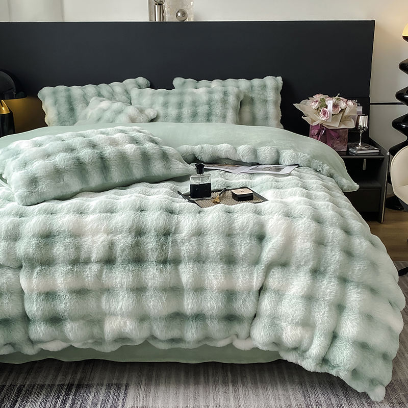Luxury and Warmth with Sustainable Milk Velvet Mink Rabbit Fur Bedding Set