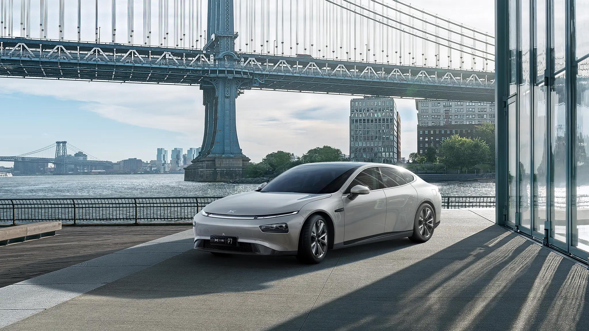 Efficiency 12.5 kWh / 100 km 2024 XPeng P7 Electric Cars Large Luxury EV with Max. Speed of 170 km/h and Automatic Transmission
