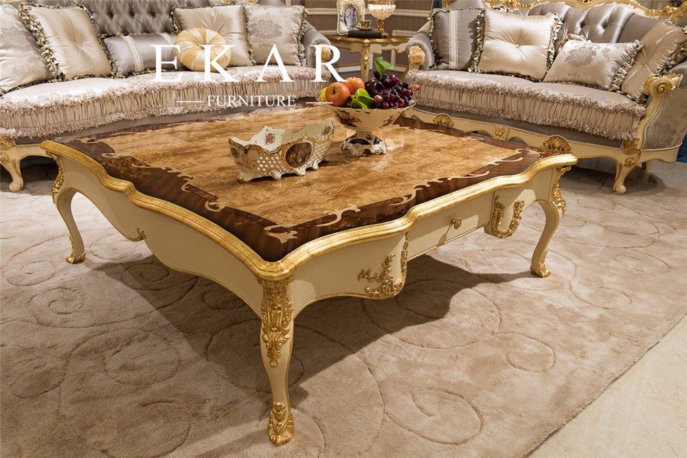 Living room french provincial coffee table / carved coffee table