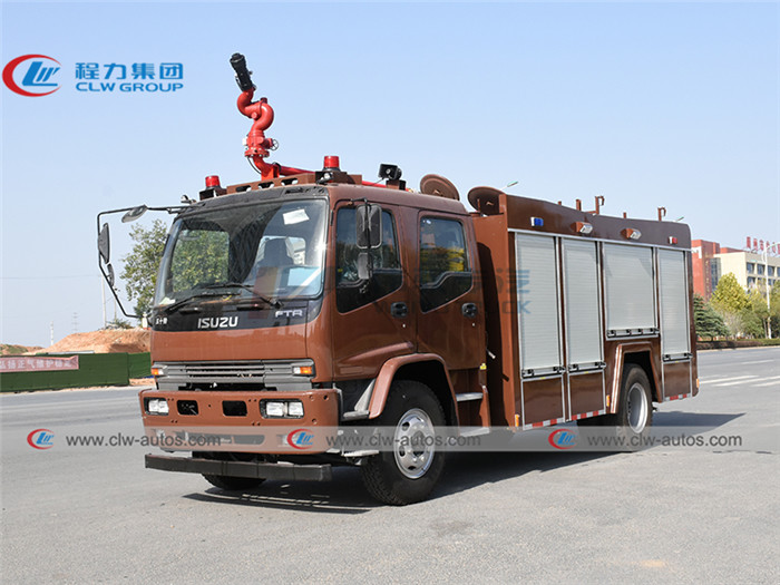 ISUZU FVR 240HP 6000L Water Foam Fire Rescue Truck