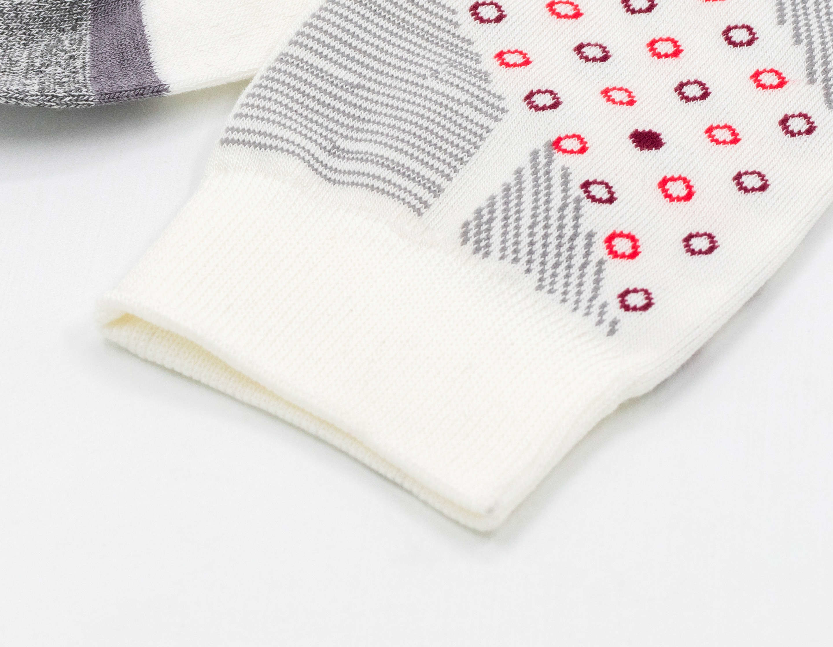 Black / White Nylon Sports Ankle Socks For Young Boys Anti - Bacterial