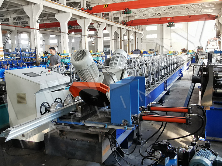 High Speed Galvanized Steel Metal Door And Window Roll Forming Machine With Flying Saw Cut
