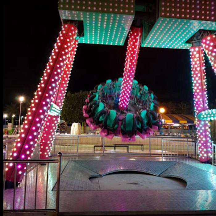 Easy To Install Pendulum Amusement Ride 8/12/16/18 Seats With FRP Material