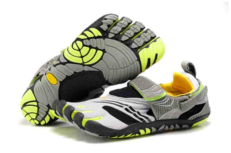 Factory Direct Sale High Quality Sport Training Finger Shoes