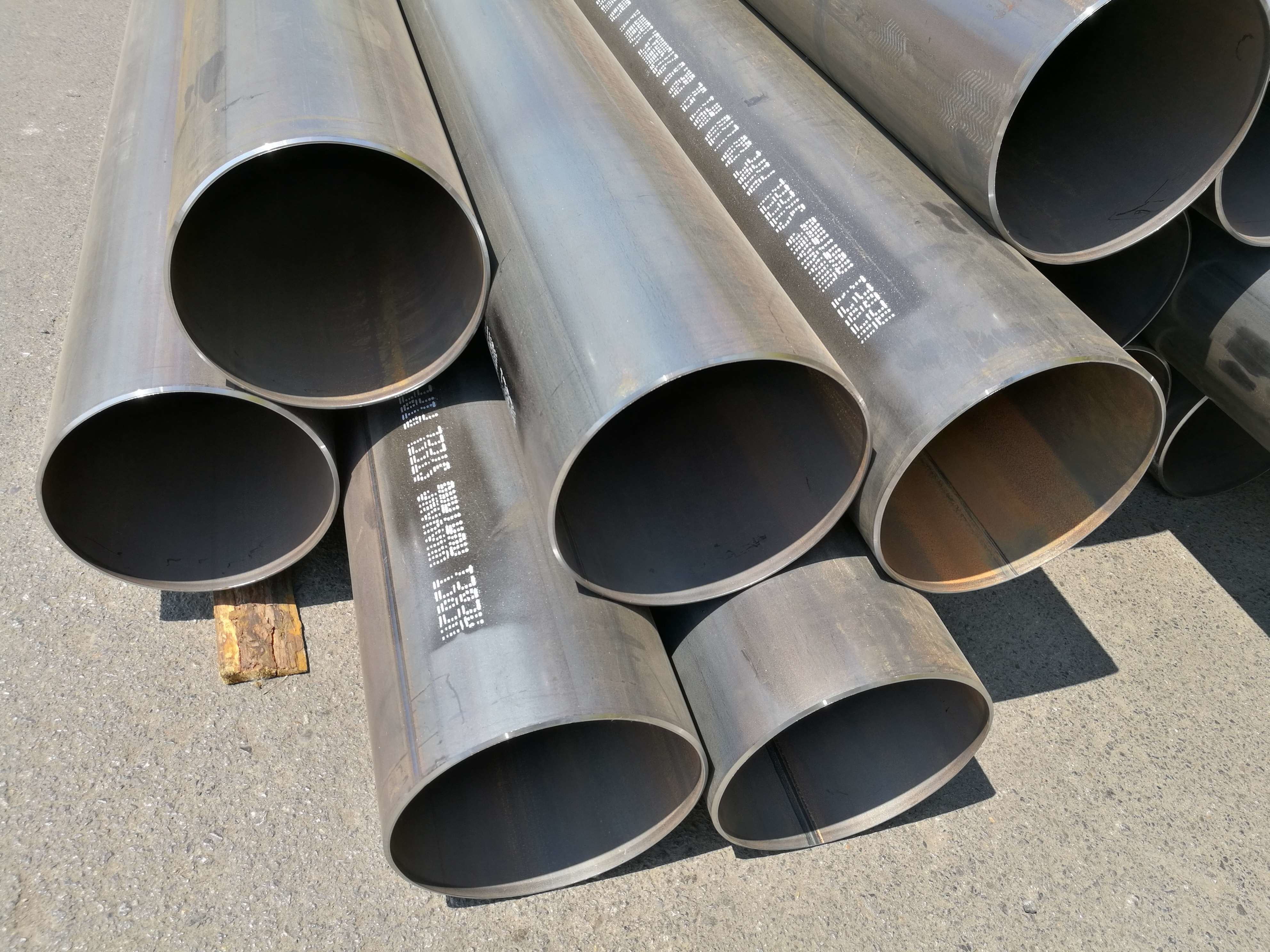 Natural Gas Industries GB T 9711 GRA Black ERW Steel Tube