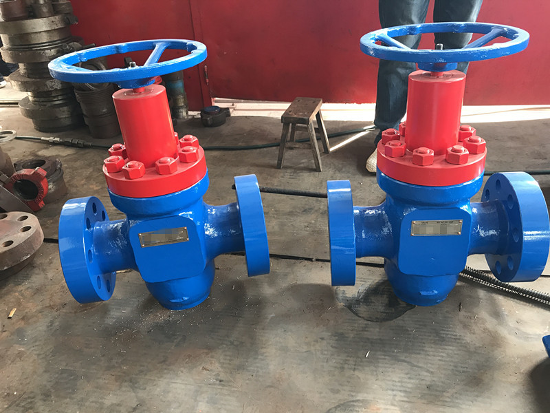 WKM Expanding Manual Gate Valve , Alloy Steel Valves For Oilfield Service