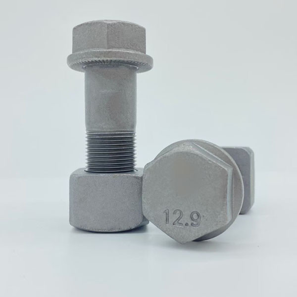 Komatsu Excavator Track Shoe Bolts And Nuts 19x65 20x65 24x75 Grade 12.9