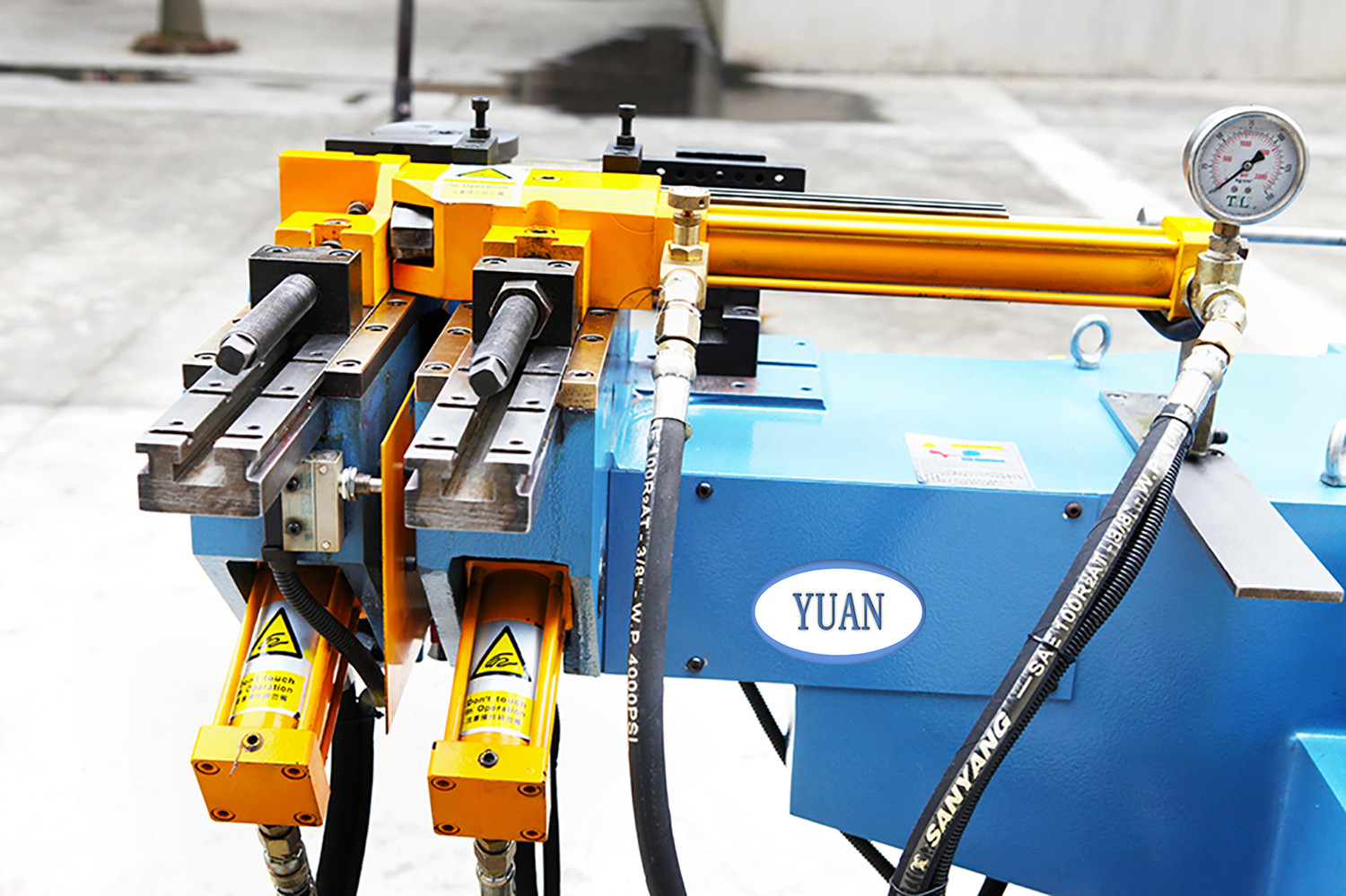 CNC 3D Tube Bending Machine 50x2mm For Air Conditioner Fridge Copper Aluminium Pipe 7000W