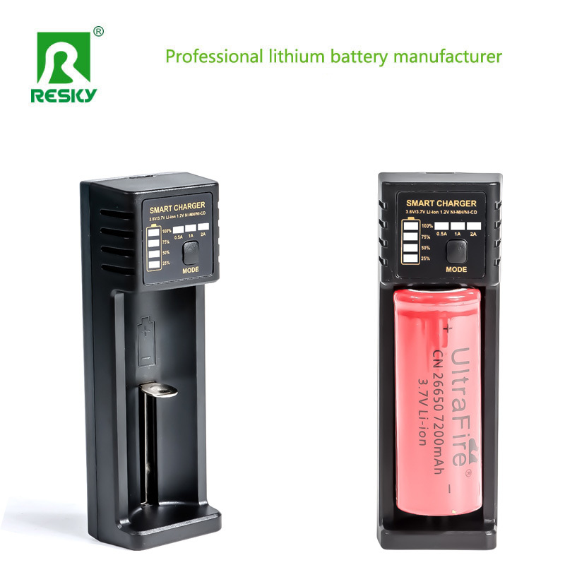 Intelligent Rechargeable Cell Charger For Li-ion 14500 18500 18650 26650 Battery