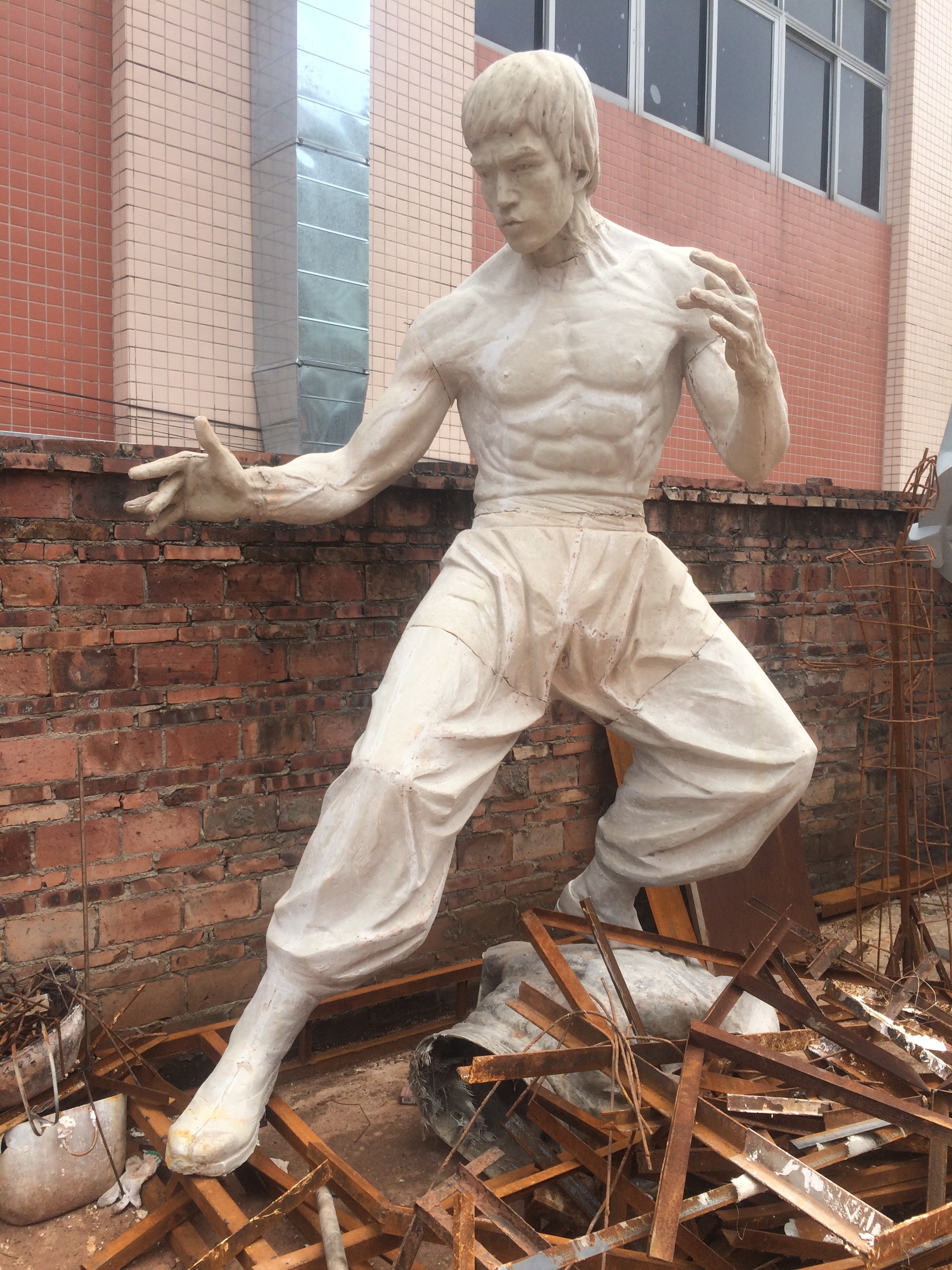Hotel mall deco Bruce Lee Statue as decoration statue by fiberglass