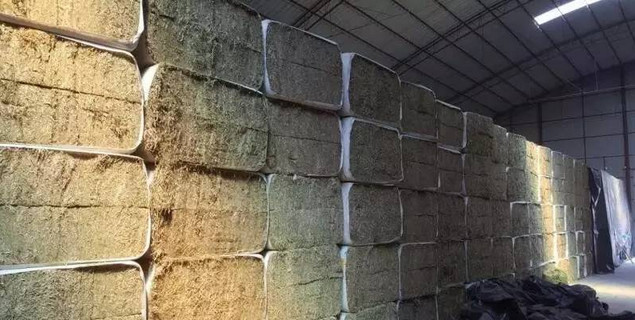Woven PP Cloth For Packing Hay Bale , Waterproof Hay Bale Wrap Materials