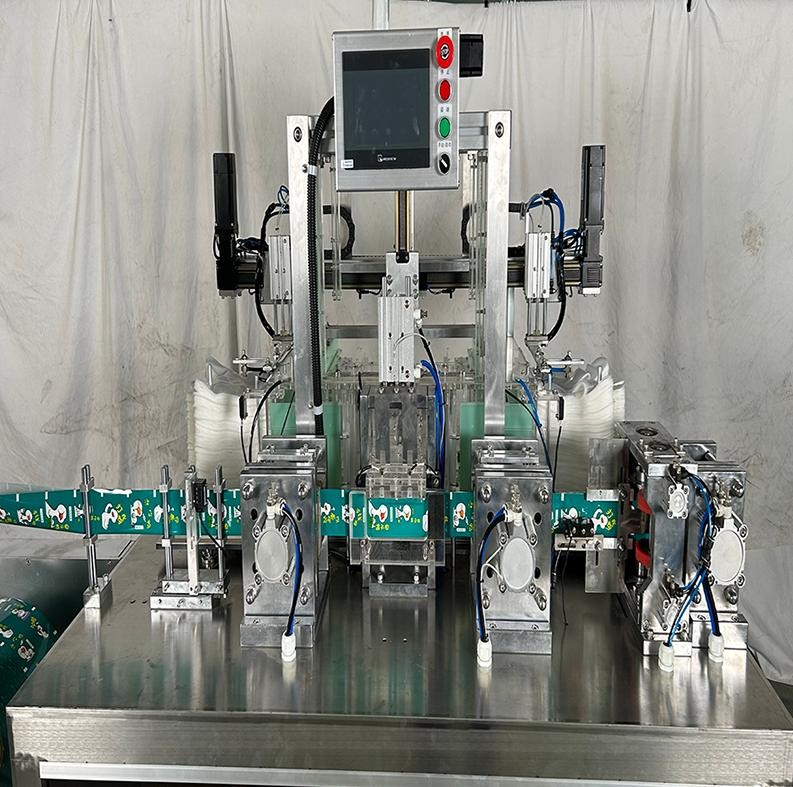 220V 50Hz 3KW 1 Pair PE Glove Automatic Folding Packing Machine High Speed Machinery