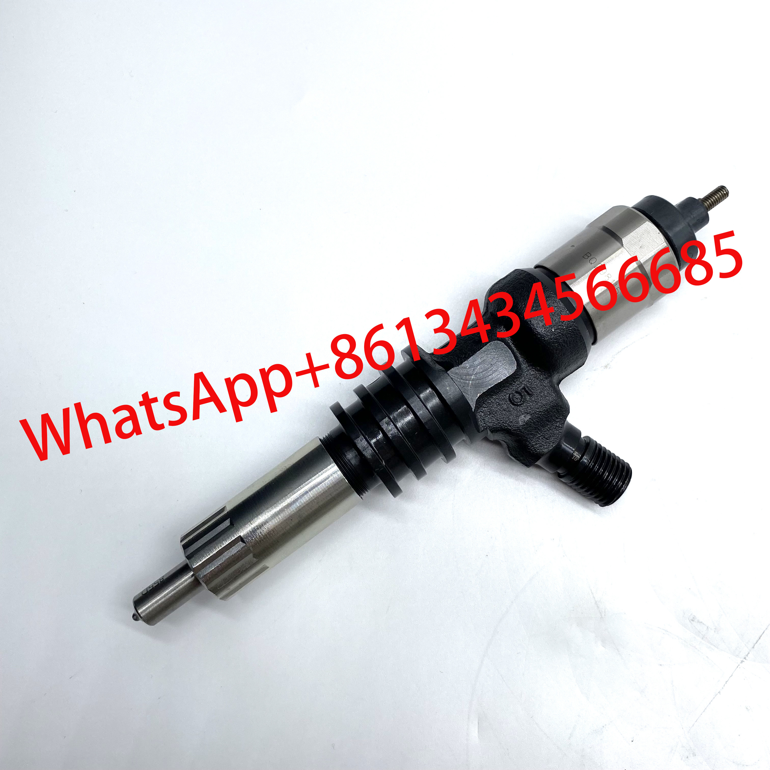 DIESEL FUEL COMMON RAIL INJECTOR 095000-8621 FOR MITSUBISHI FUSO 6M60T ENGINE ME306200 ME30708