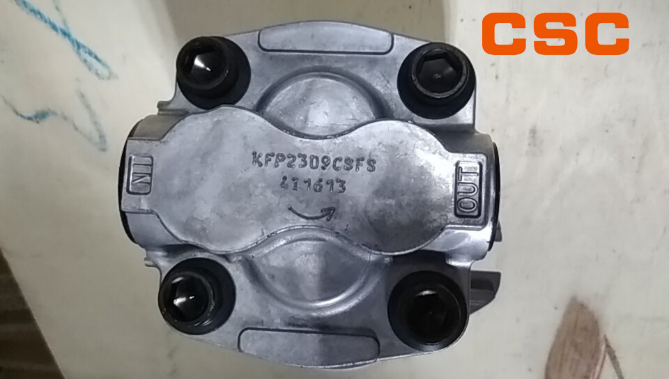 KAYABA KYB Spare Parts Hydraulic Poilt Gear Pump KFP2212 KFP2212CLWS