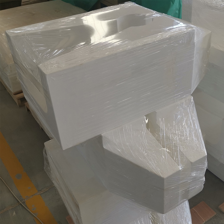 High Al2O3 and SiO2 Content % Quartz Ceramic Pieces for Float Glass Kiln Gate Bricks