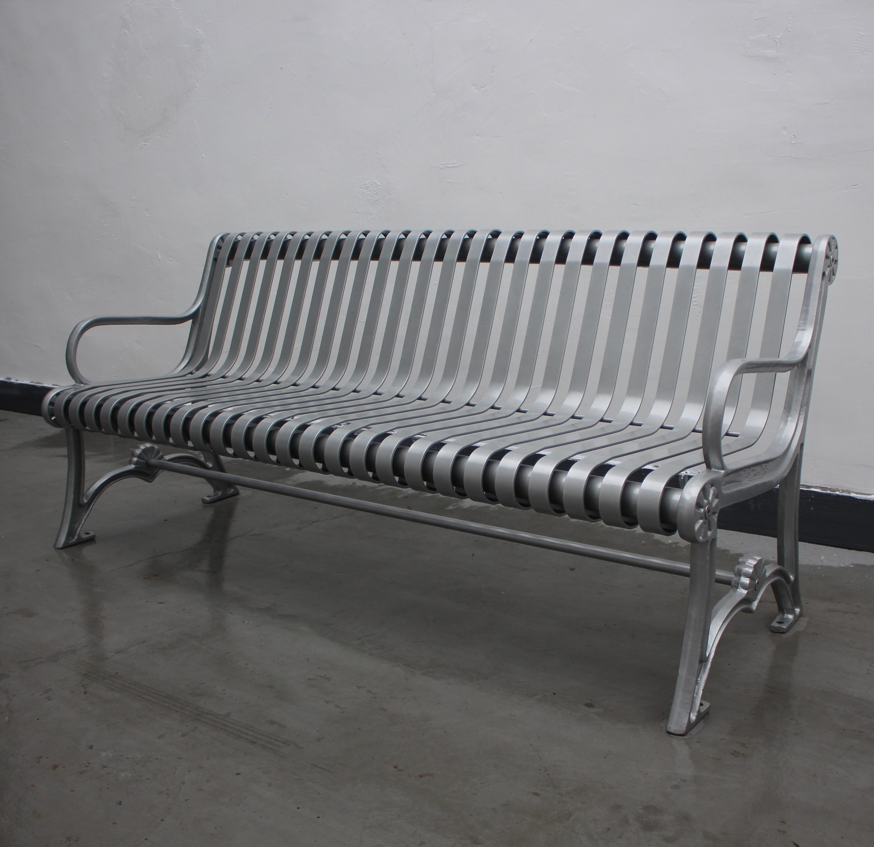 Outdoor Urban Metal Bench , Steel Patio Bench With Mild Steel Cast Iron Material
