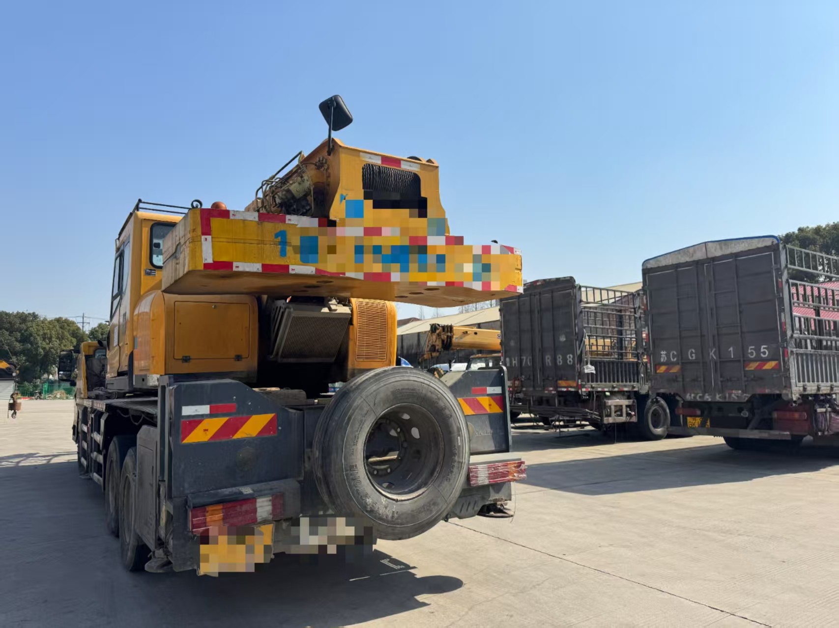 Used XC MG Mobile Truck Crane 25 Tons For Construction Company Inventory Direct Sale