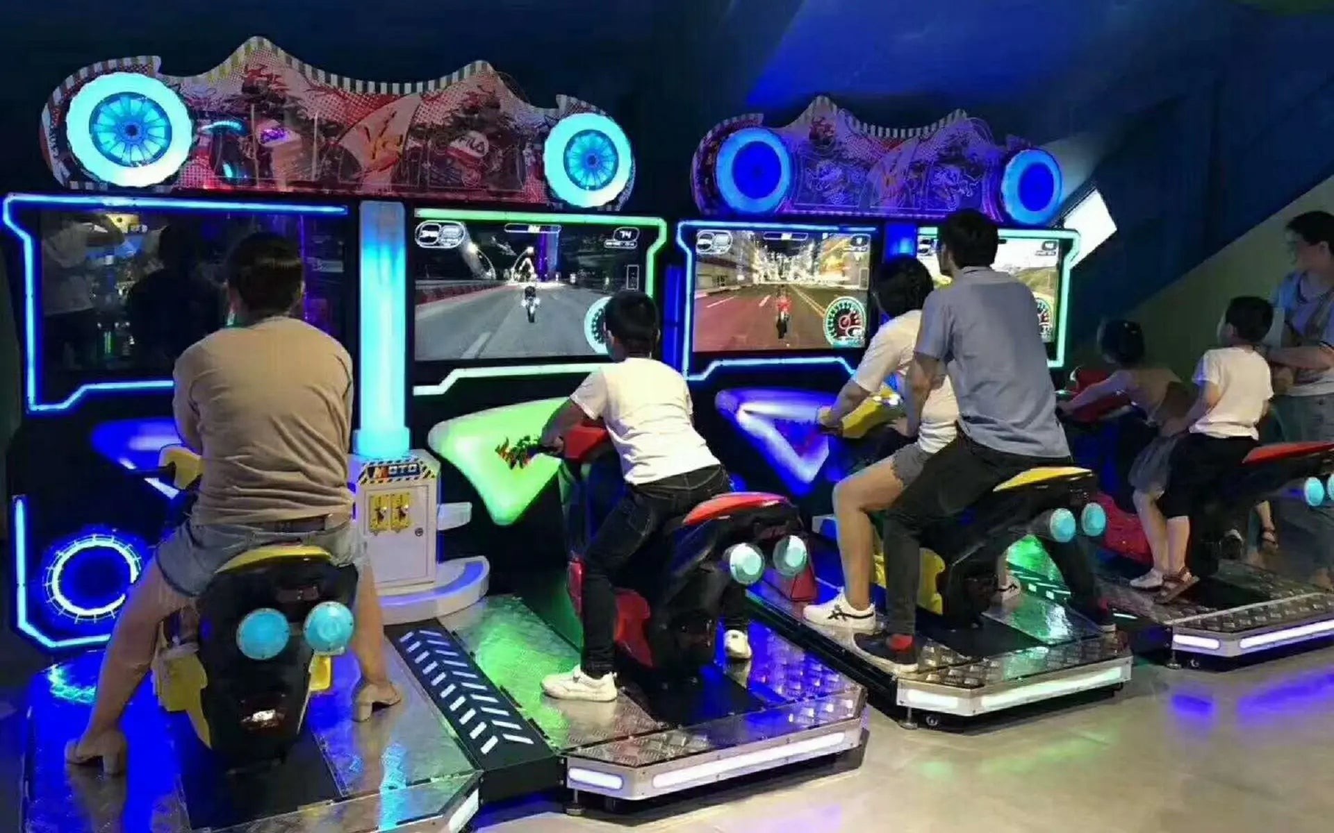 Super Bike 2 FF Twins Motor Hot Sale RAW Racing Game Arcade Coin Operated Game Machine
