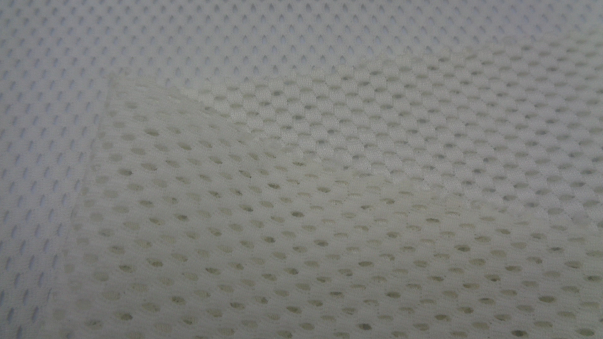 Mesh White Fabric 90% Nylon 10% Spandex 120 Gsm Water Droplets Shape