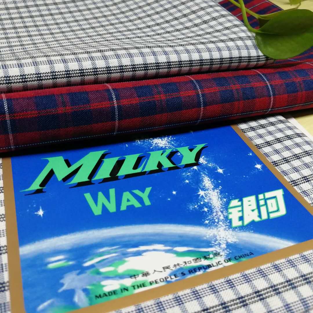 100% Polyester Yarn Dyed Check Fabric For Uniform 300Dx300D Width 57/58"