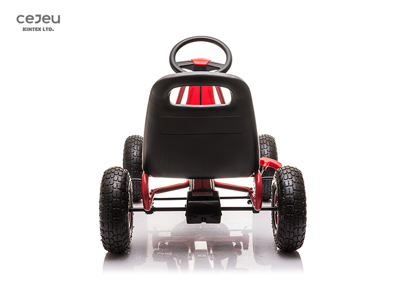 5KM/H 5 Year Old Pink Pedal Go Kart 11.7KG With Four Inflatable Wheels