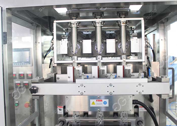 Tea packing machine