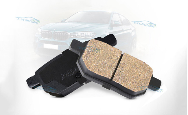 D1354 Ceramic Car Brake Pad 0446602210 0446612130 For Toyota Corolla Saloon Matrix