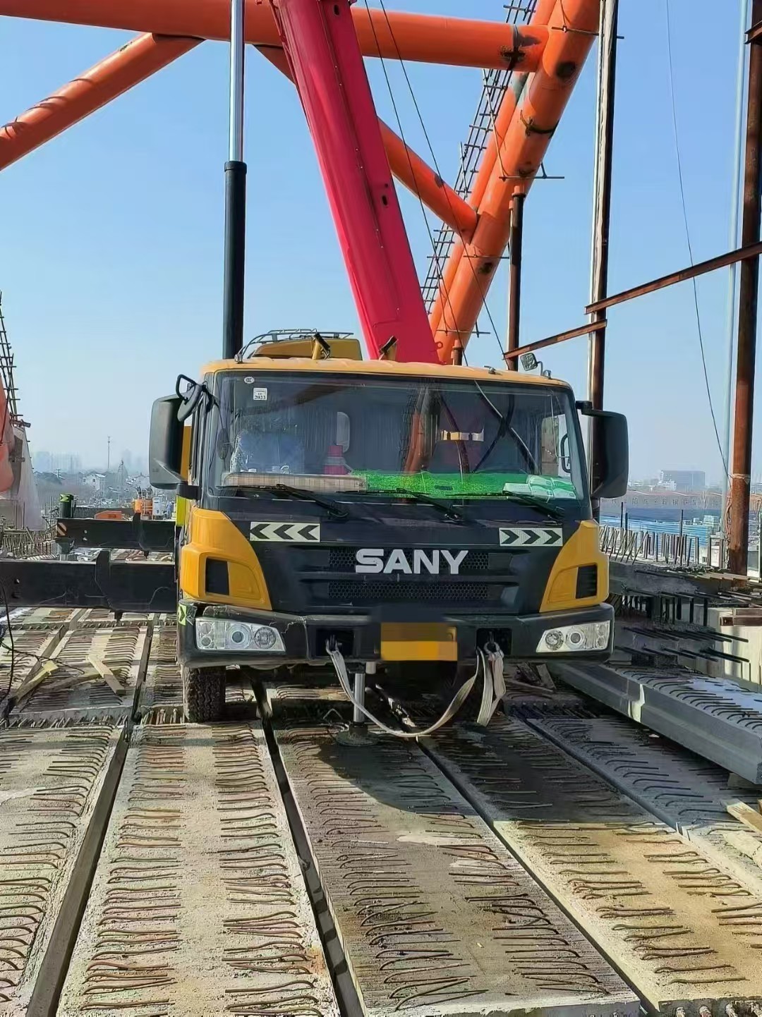 2022 Model 40 Ton Mobile Crane Used Sany STC400T With 44.5m Boom Length