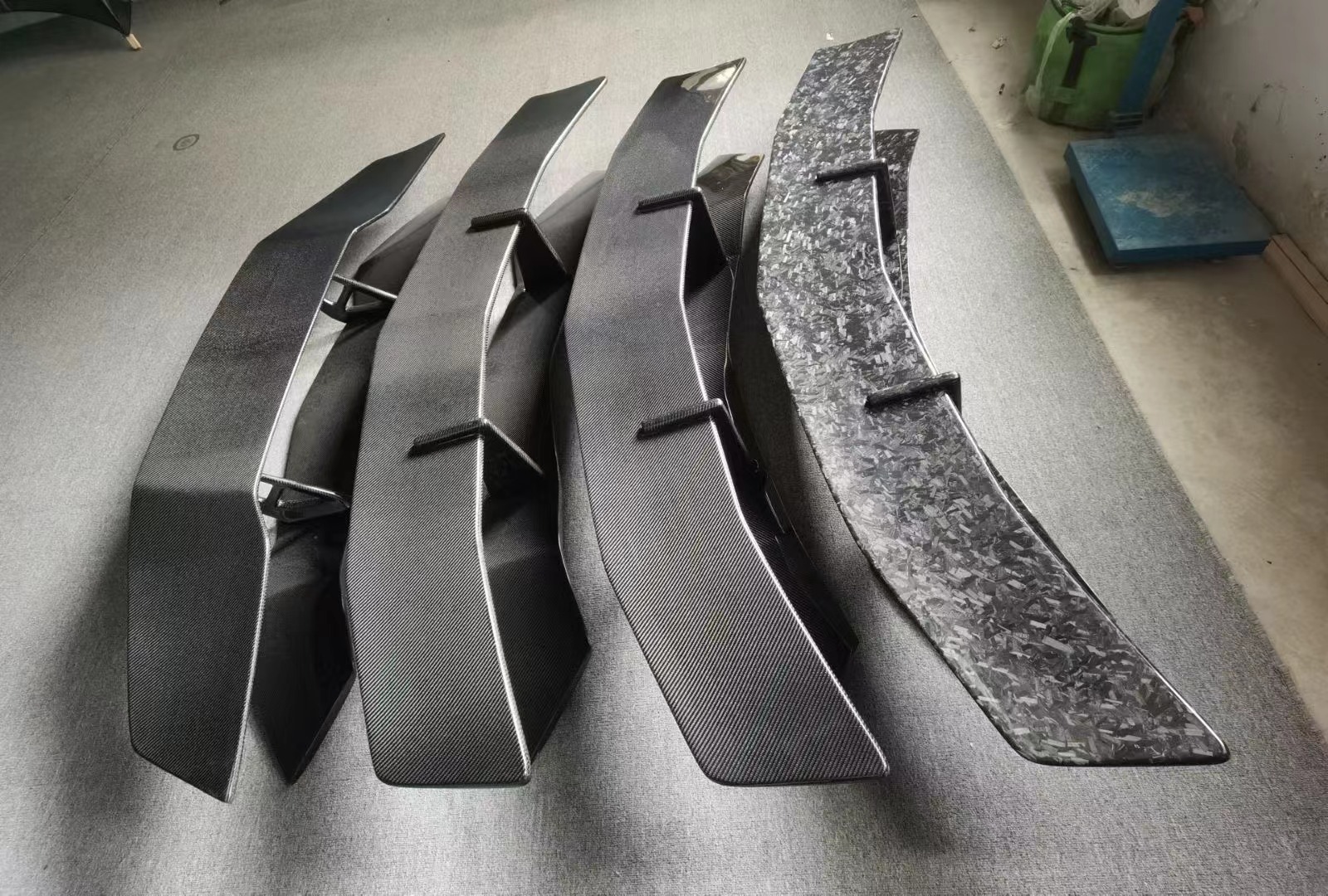 For Nissan GTR R35 Carbon Fiber Body Kit GTR Upgraded Top Style Carbon Fiber Front and Rear Bumper Side Skirt Spoilers