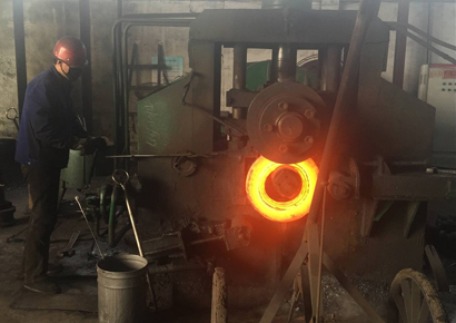 ASME B16.5 SO Flanges A105 / A694 F52 / F65 / Q235 Carbon Steel Forged Slip On Flange Class 150LB SORF 2