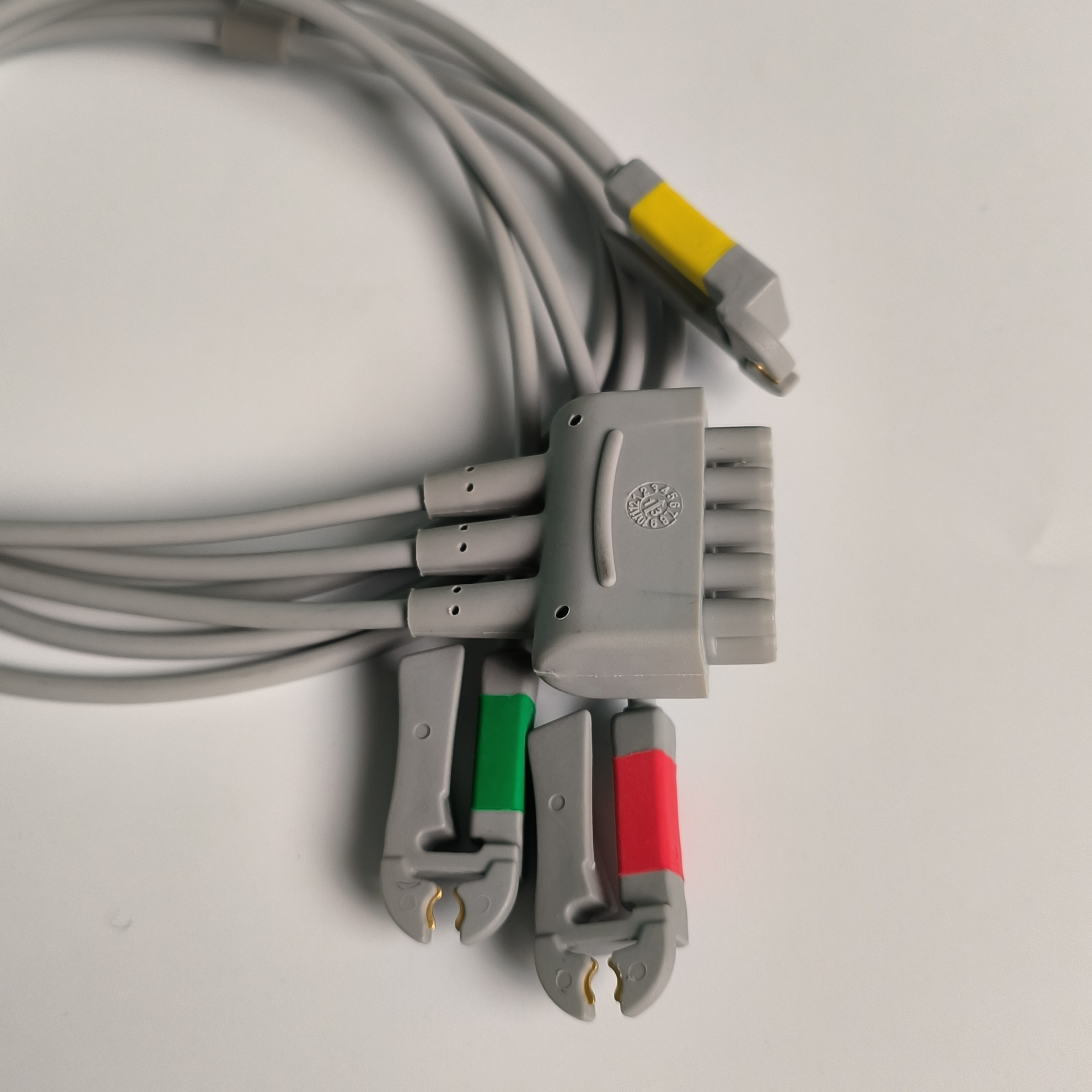 CareFusion GE Original Multi-Link ECG Lead wire 3-Lead Grabber IEC 74cm / 29in. REF: 412682-003