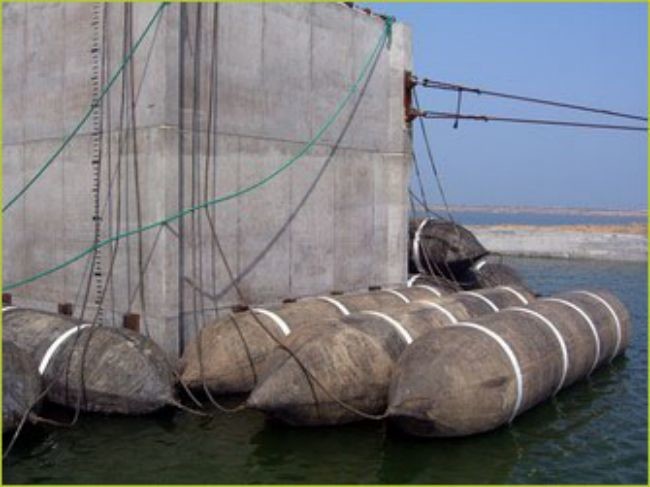 ISO14409 Standard Marine Ship Rubber Airbag With HDG Accessories