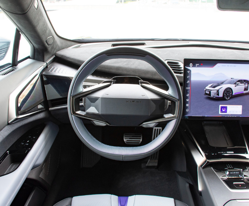 Hiphi Z 2023 5-seater Version Pure Electric 705KM 4 Door 5 Seats Sedan