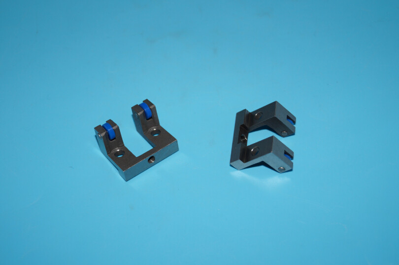 814-6501-105 komori guide komori front lay 29.6x22x19mm komori machines spare parts