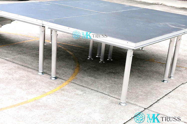 1200*2400mm Anti-slip Aluminium Frame Mobile Stage Platform for Outdoor Entertainment