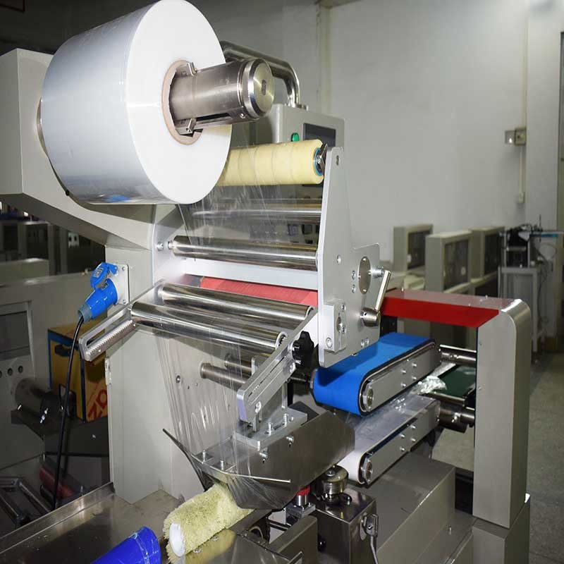 Customized PLC Controlled Automatic Shrink Wrap Tunnel Machine For Long Hardware Tubes