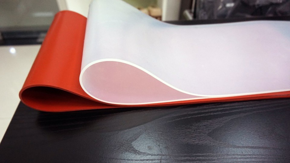 Heat Resistant Silicone Rubber Sheet Hardness Shore 50-60A , 290% Elongation