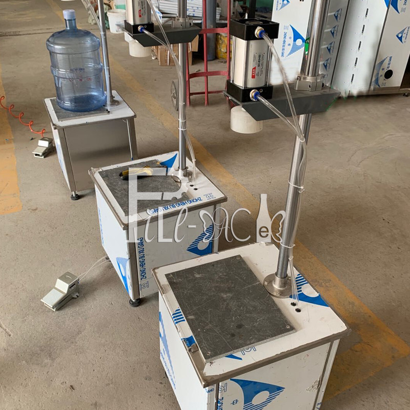 Automatic Gallon Plc 450mm Manual Pet Bottle Capping Machine