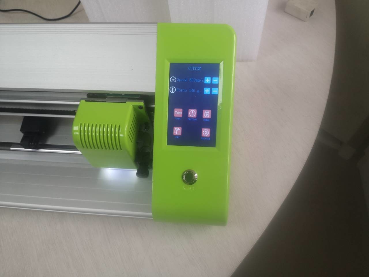 Automatic Contour Cut Green Mini Cutting Plotter Mini-CCD450L